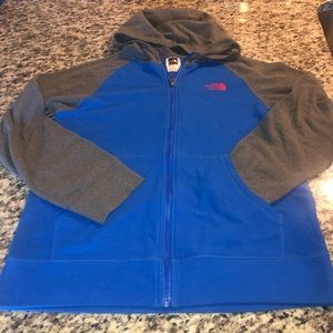 Boys light weight North face fleece!
